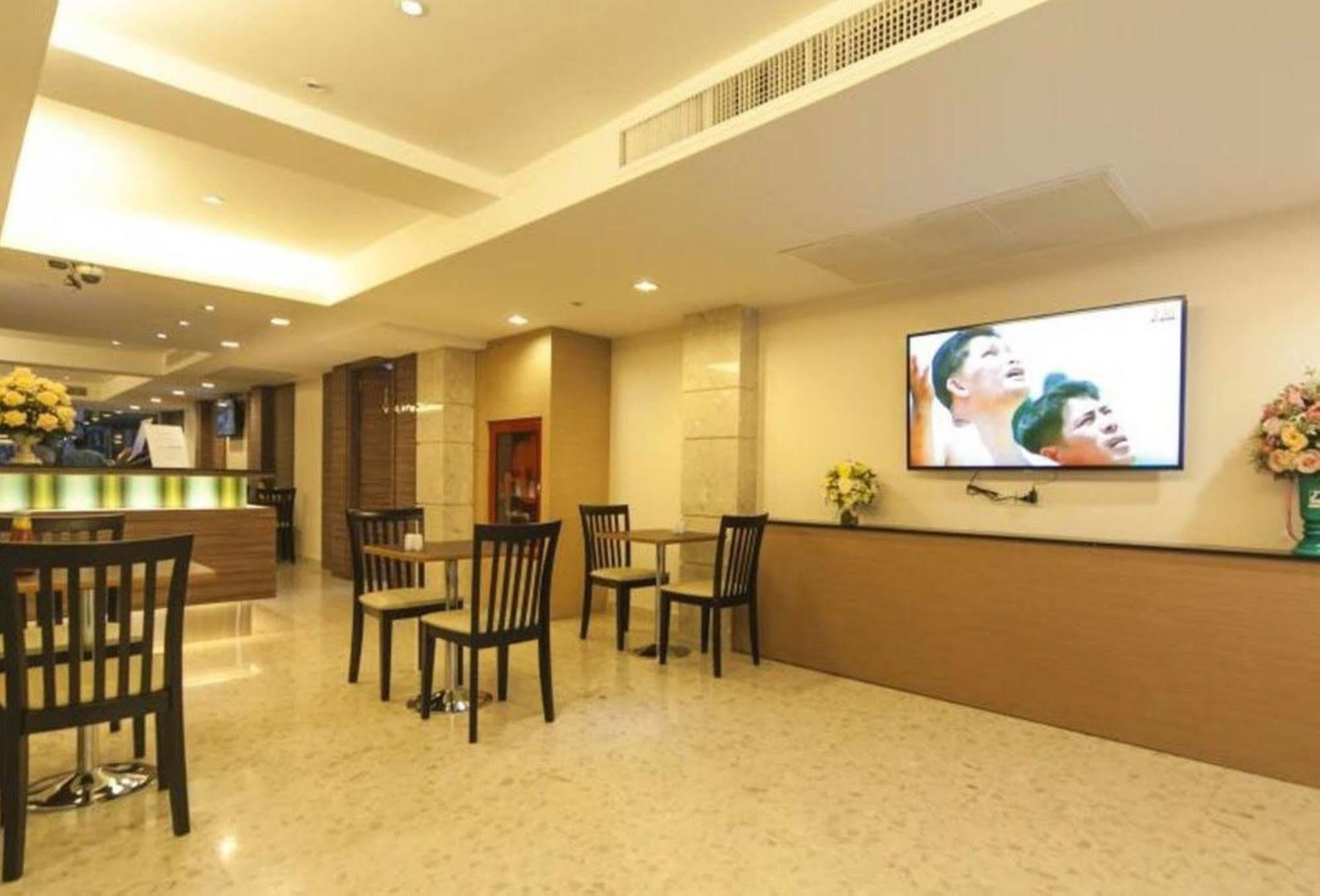 Gateway Hotel Pratunam Bangkok Eksteriør bilde
